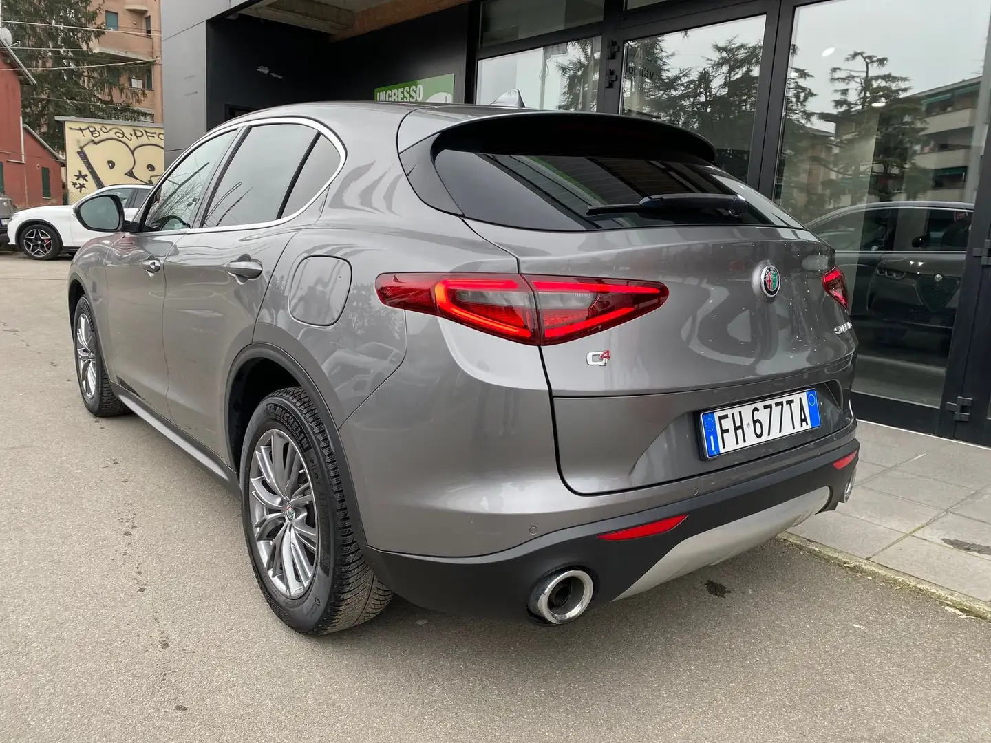 Alfa Romeo Stelvio 2.2 Turbodiesel 210 CV AT8 Q4 Executive Grau - 2