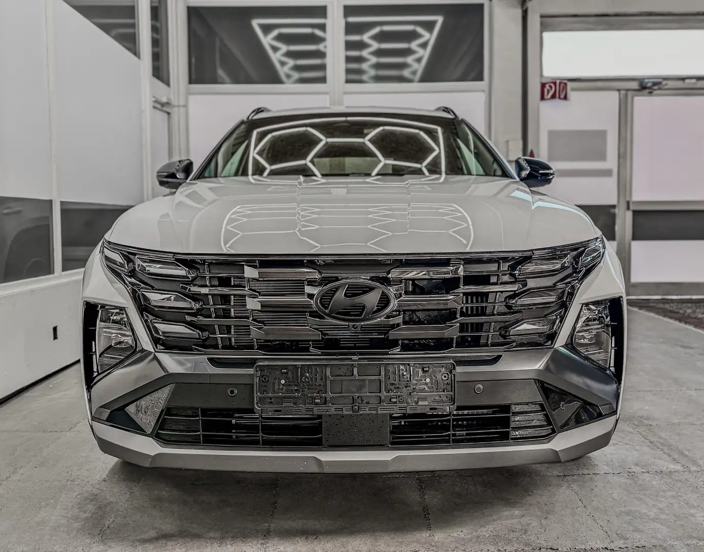 Hyundai TUCSON IMPRESSION 20th Anniversary AUT 360 ACC KRELL N... Weiß - 2