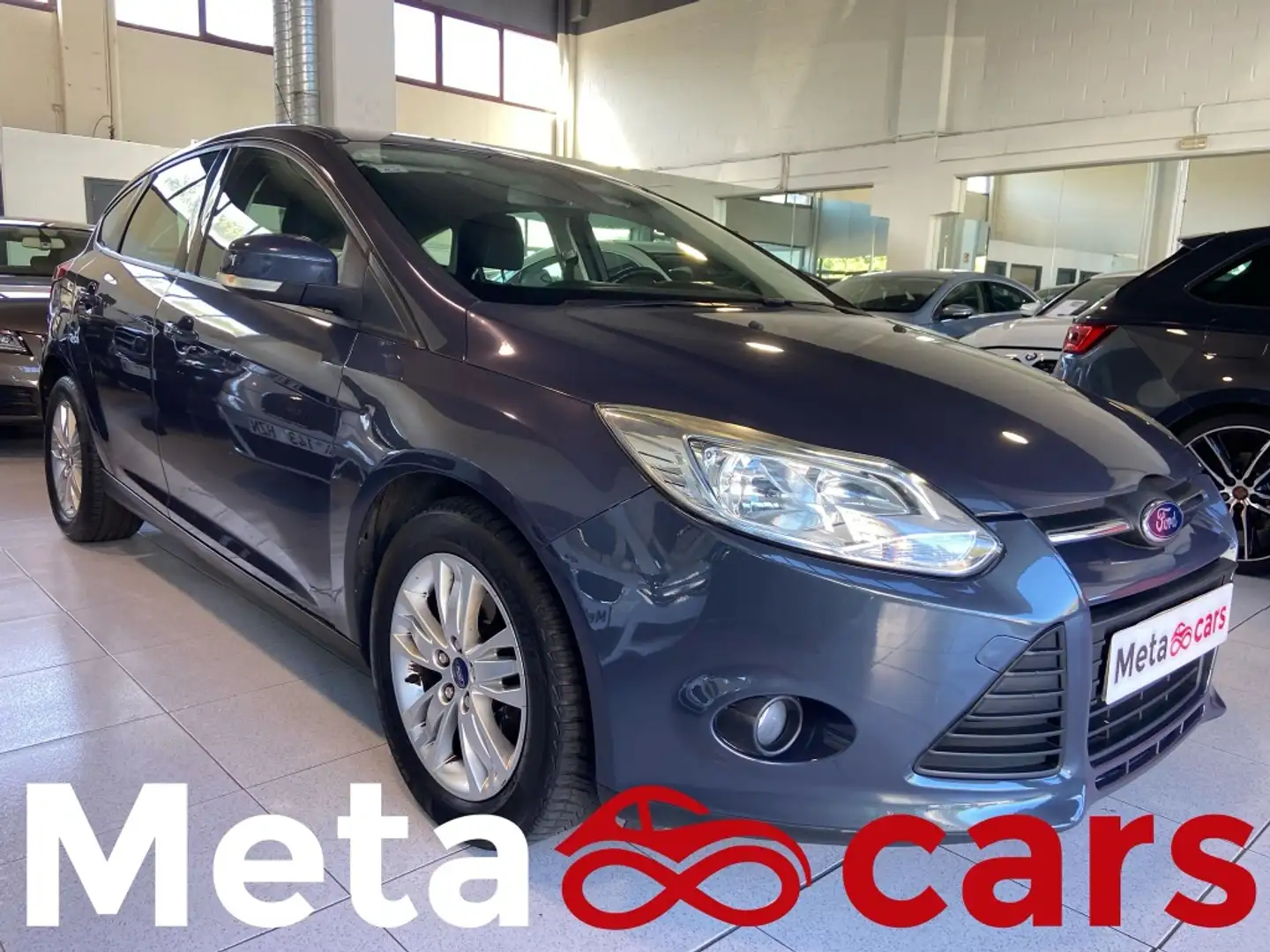 Ford Focus 1.0 Ecoboost Auto-S&S Trend Grijs - 1