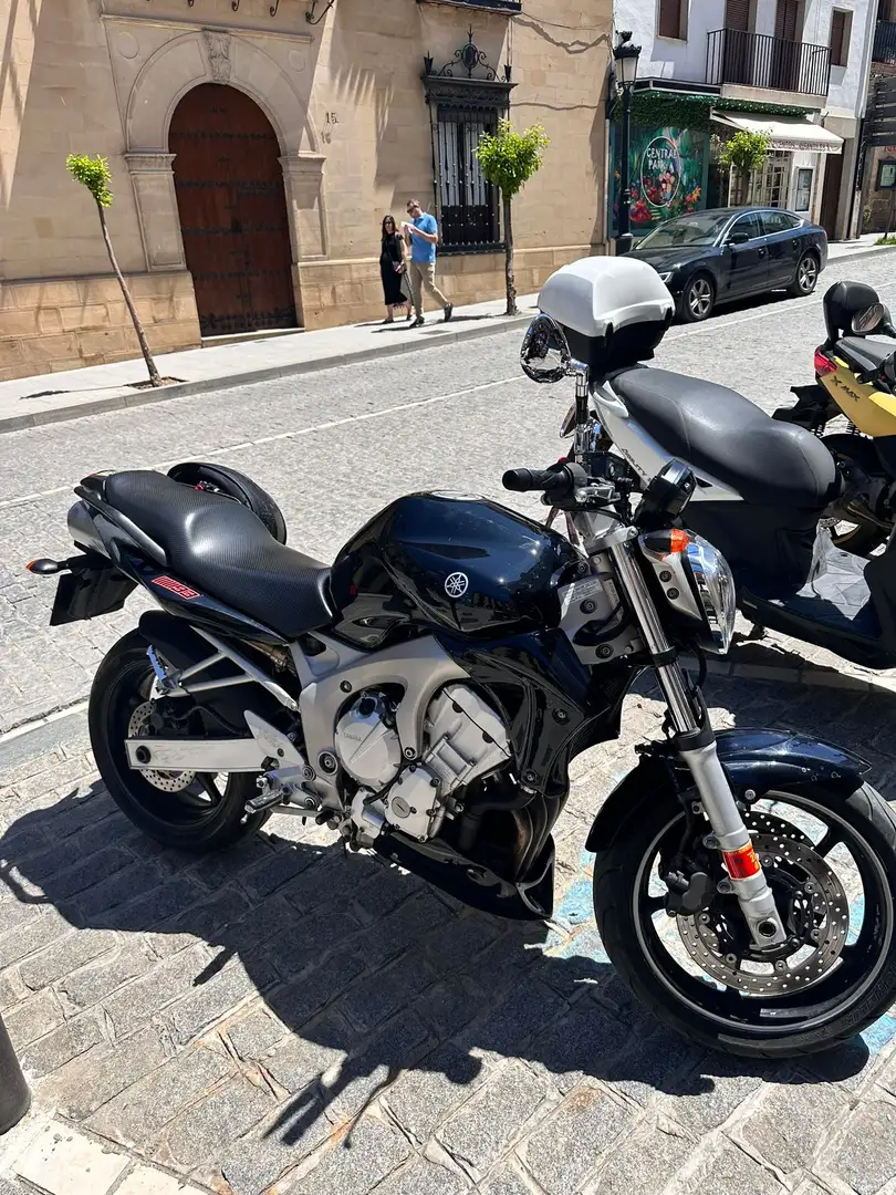 Yamaha FZ 6 se entrega con cupulas  de viaje - 2