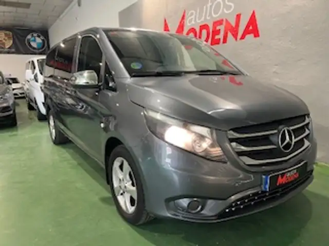 Mercedes-Benz V 200d Extralargo Avantgarde