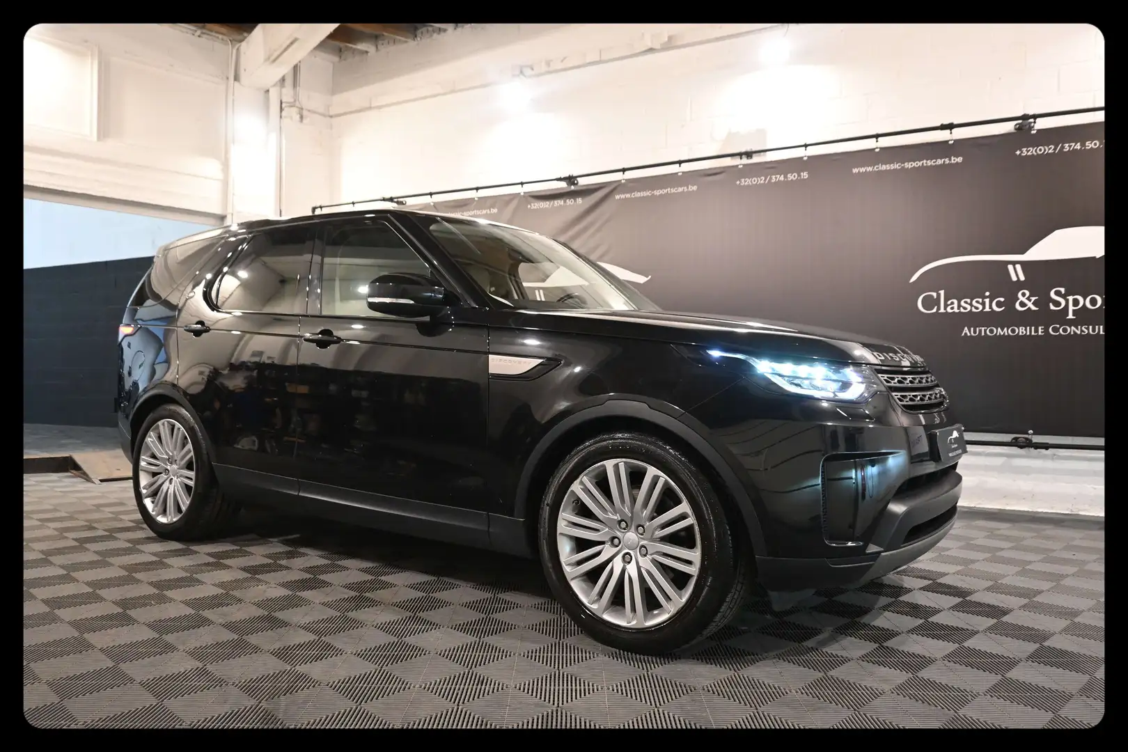 Land Rover Discovery 5 3.0i V6 SC PETROL / CAMERA / 21 INCH / GPS NAVI Noir - 1