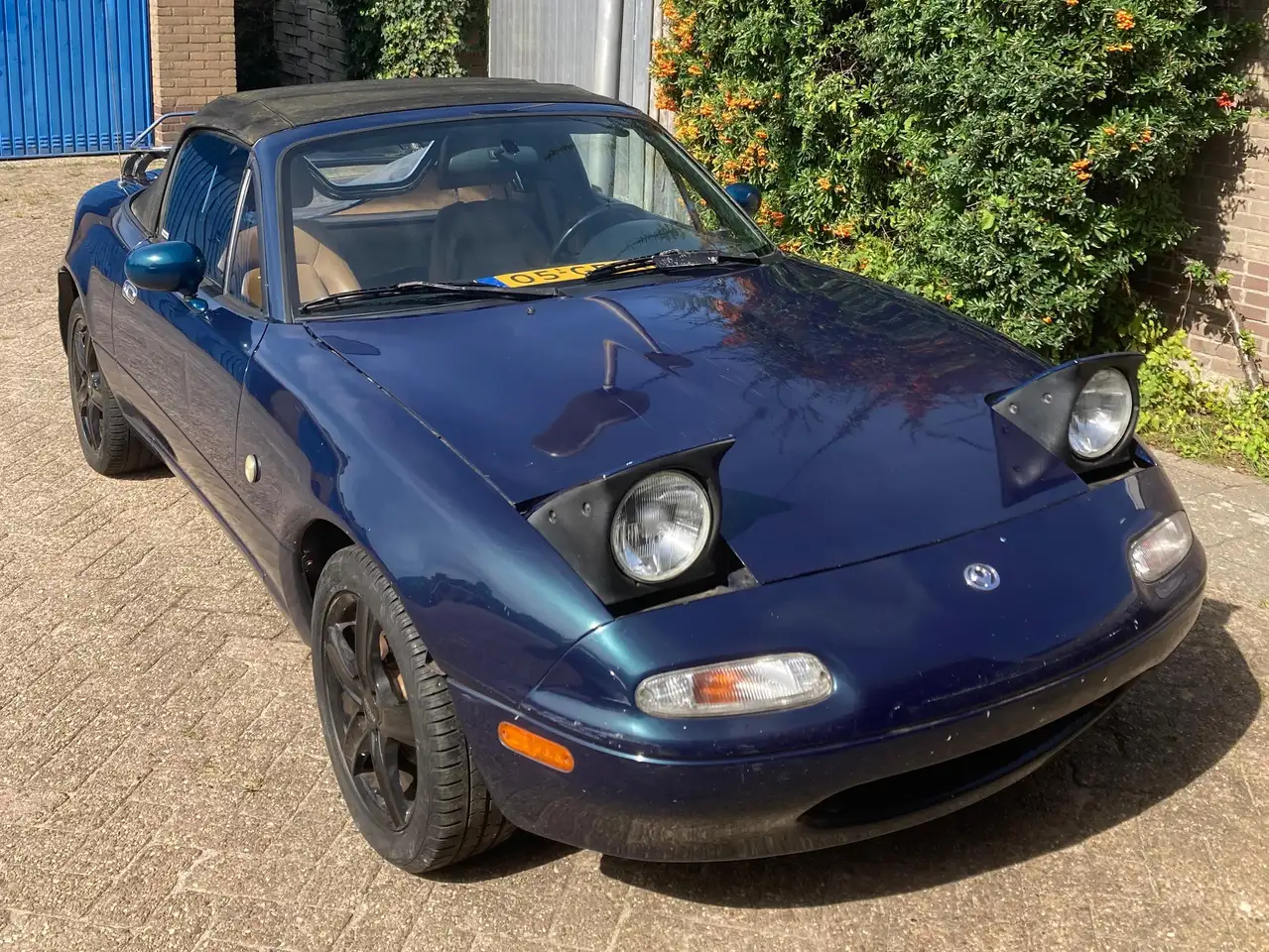 Mazda MX-5 1.6i-16V, foto 2