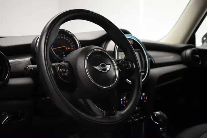 MINI Cooper D 2016, foto 9