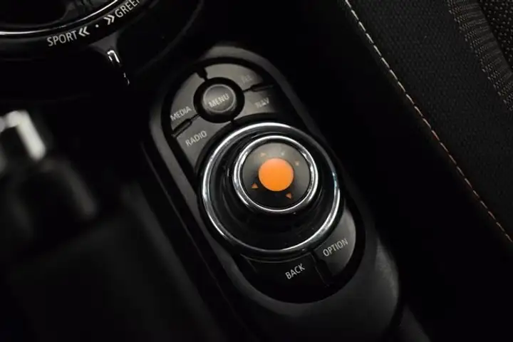 MINI Cooper D 2016, foto 35