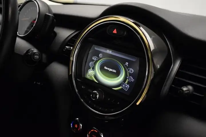 MINI Cooper D 2016, foto 15