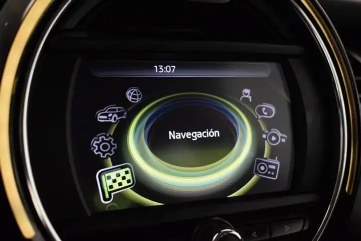 MINI Cooper D 2016, foto 26