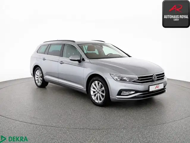 Volkswagen Passat view 7