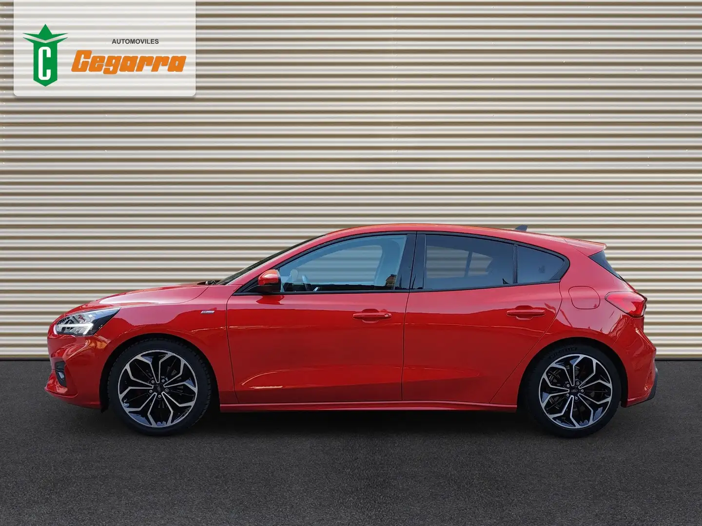 Ford Focus 1.0 Ecoboost ST Line 125 Rojo - 2