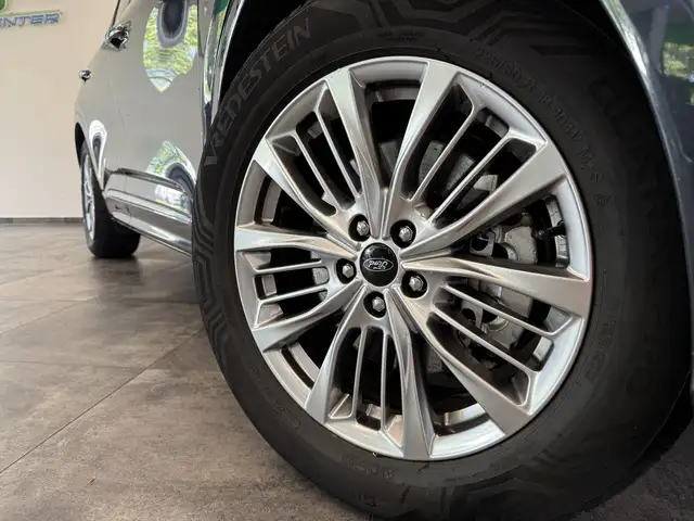 Ford Kuga view 7