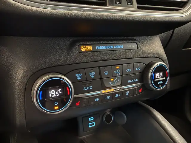 Ford Kuga view 13