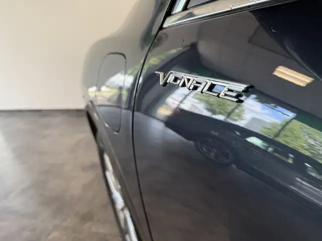 Ford Kuga view 4