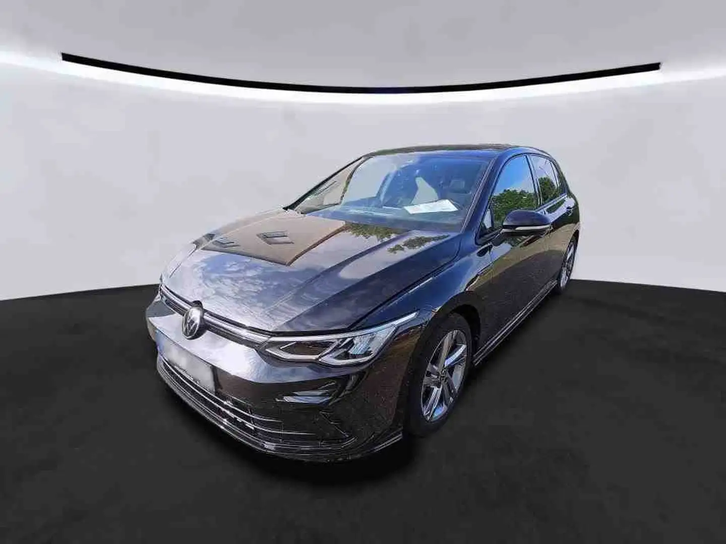 Volkswagen Golf VIII 1.5 TSI R-LINE *HARMANN *CARPLAY *LED *SHZ * Zwart - 2