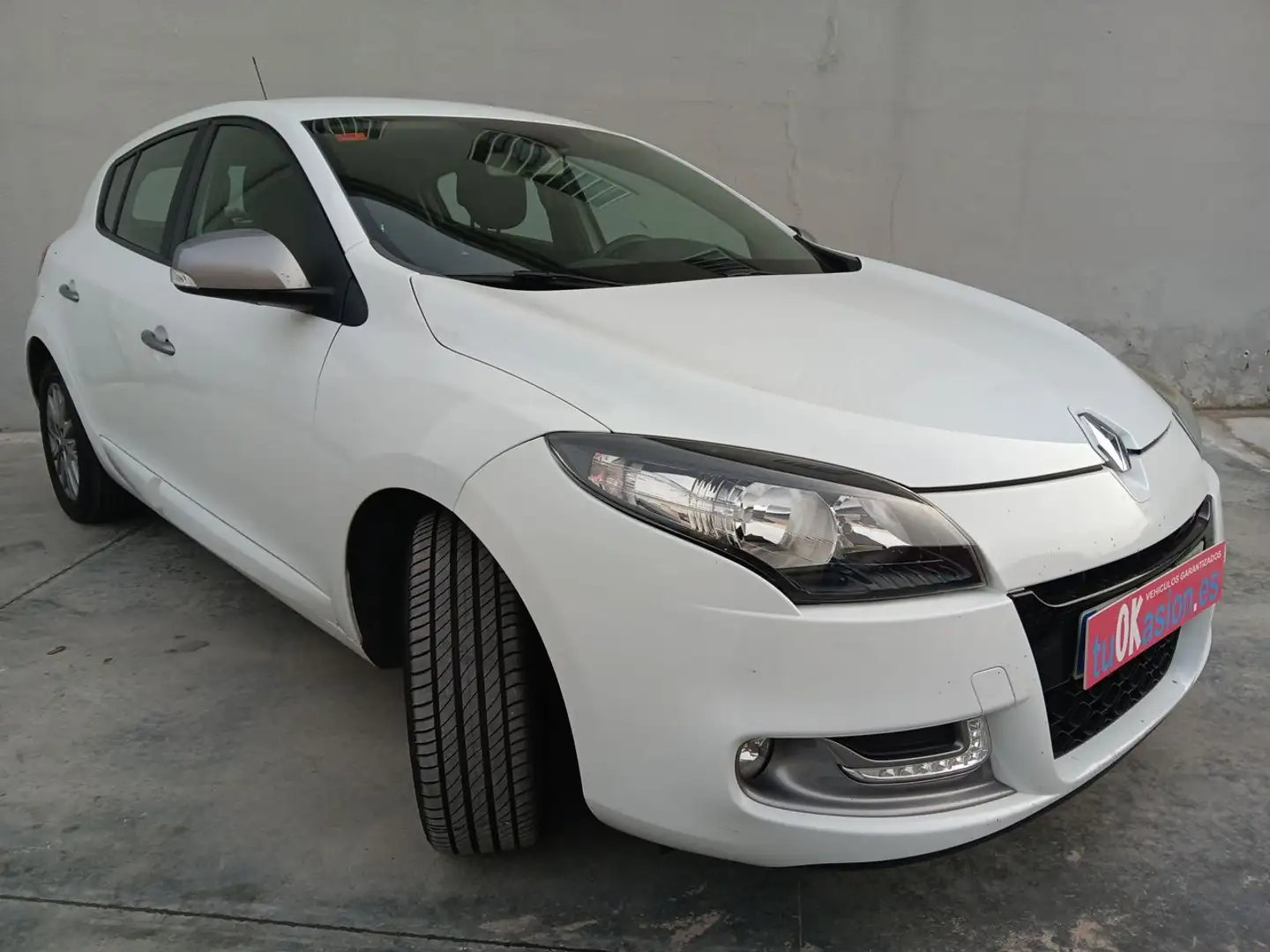 Renault Megane 1.2 TCE Energy Expression S&S Blanc - 2