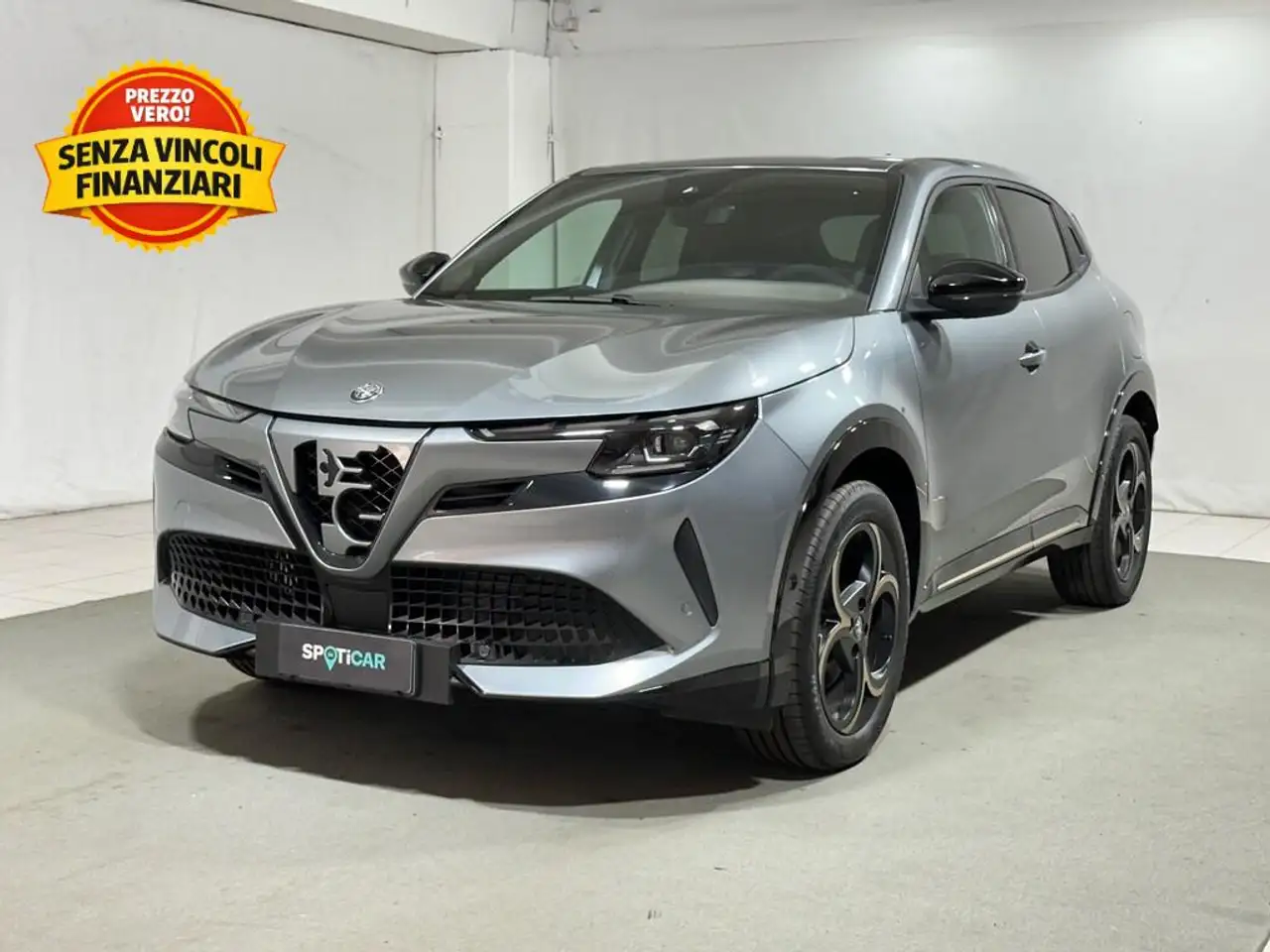 Alfa Romeo Junior 2025