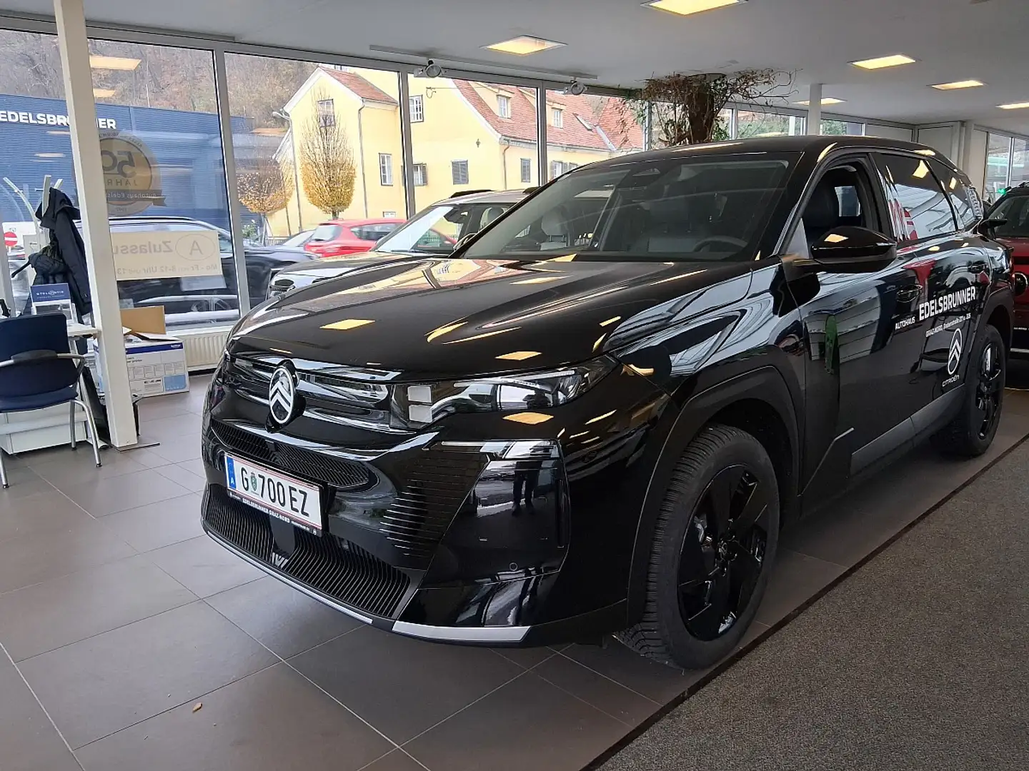 Citroen C5 Aircross mHEV 145 Plus Aut. Schwarz - 1