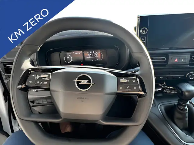 Opel Combo view 9