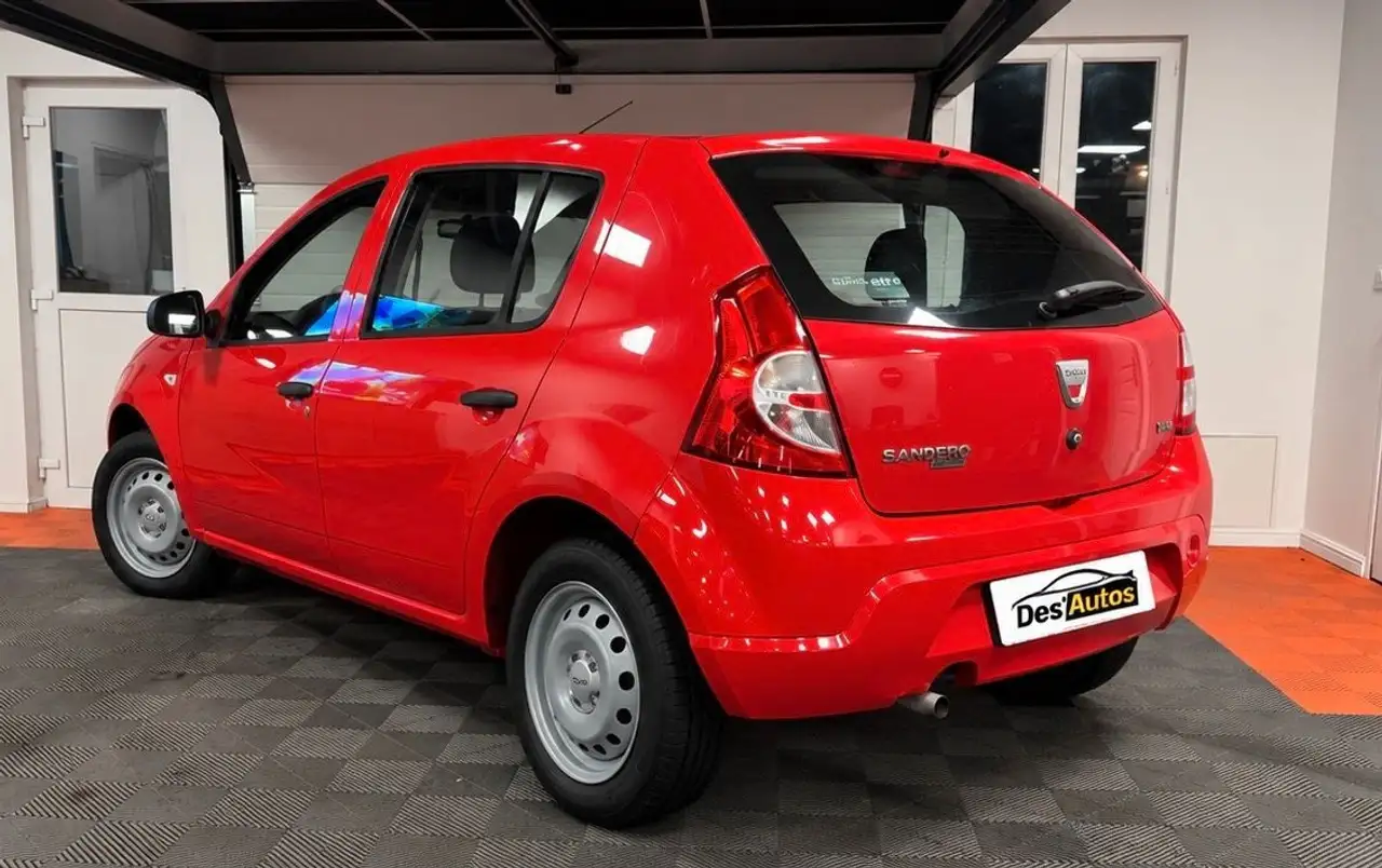 Dacia Sandero Sandero — photo 2