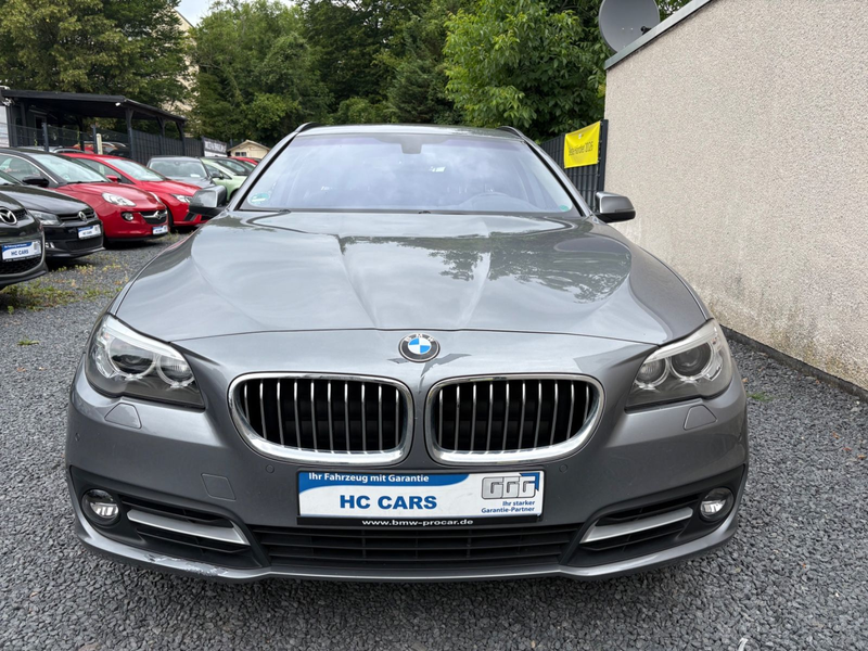 BMW 520 Touring/Automatik,Navi,Leder,Klima,Panorama, — photo 2