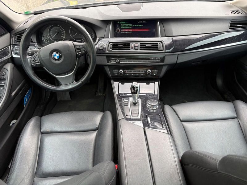BMW 520 Touring/Automatik,Navi,Leder,Klima,Panorama, — photo 12