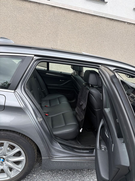 BMW 520 Touring/Automatik,Navi,Leder,Klima,Panorama, — photo 10