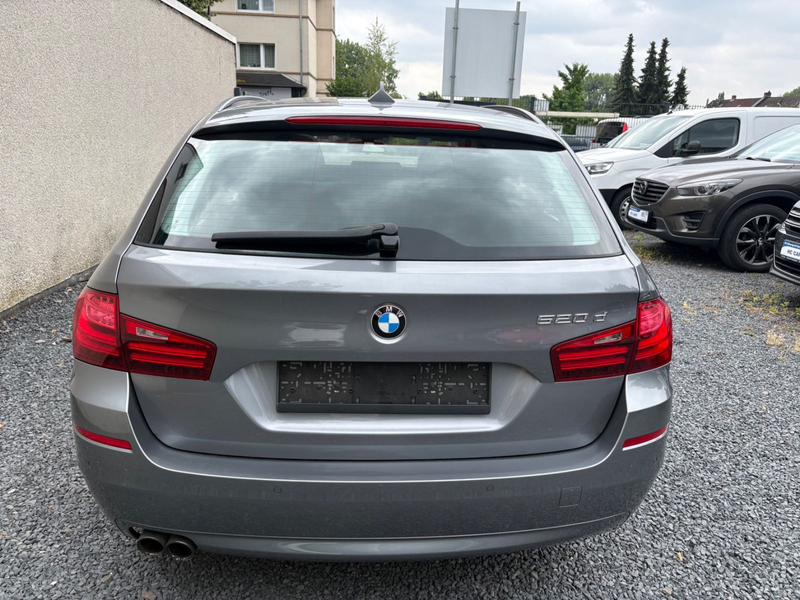 BMW 520 Touring/Automatik,Navi,Leder,Klima,Panorama, — photo 7
