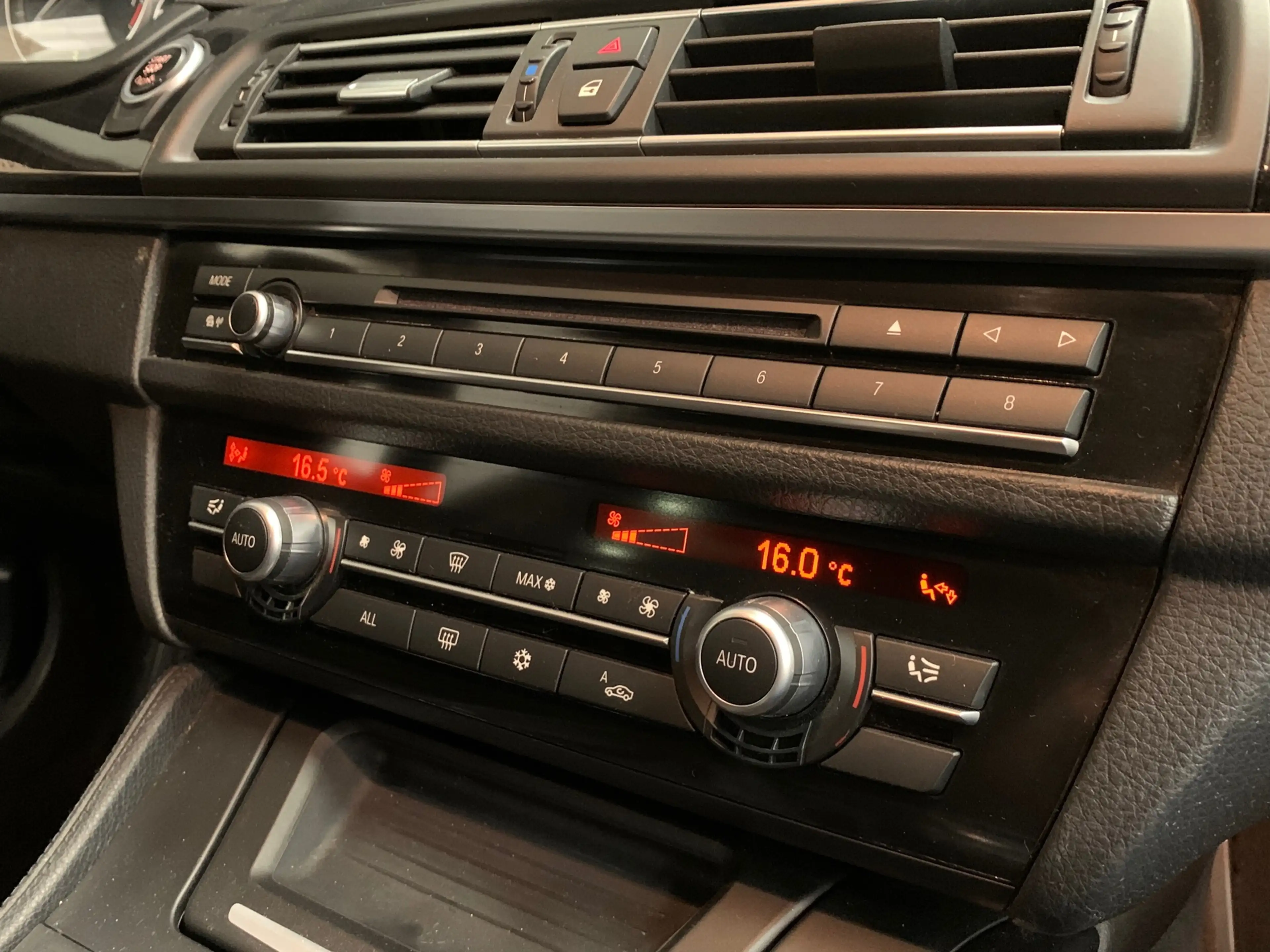 BMW 523 5-serie Touring 523i High Executive|Navigatie|Clim — photo 18