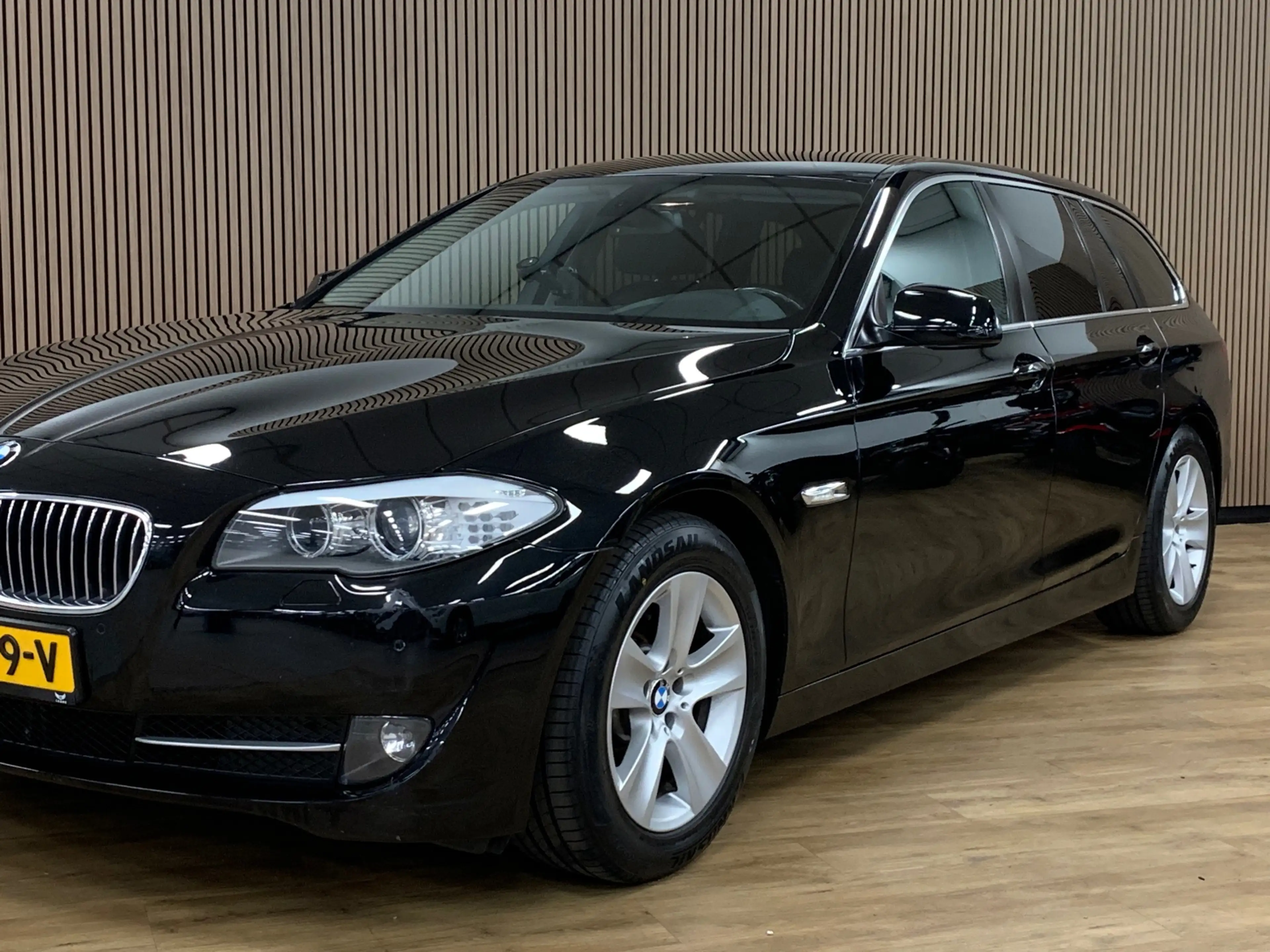 BMW 523 5-serie Touring 523i High Executive|Navigatie|Clim — photo 2