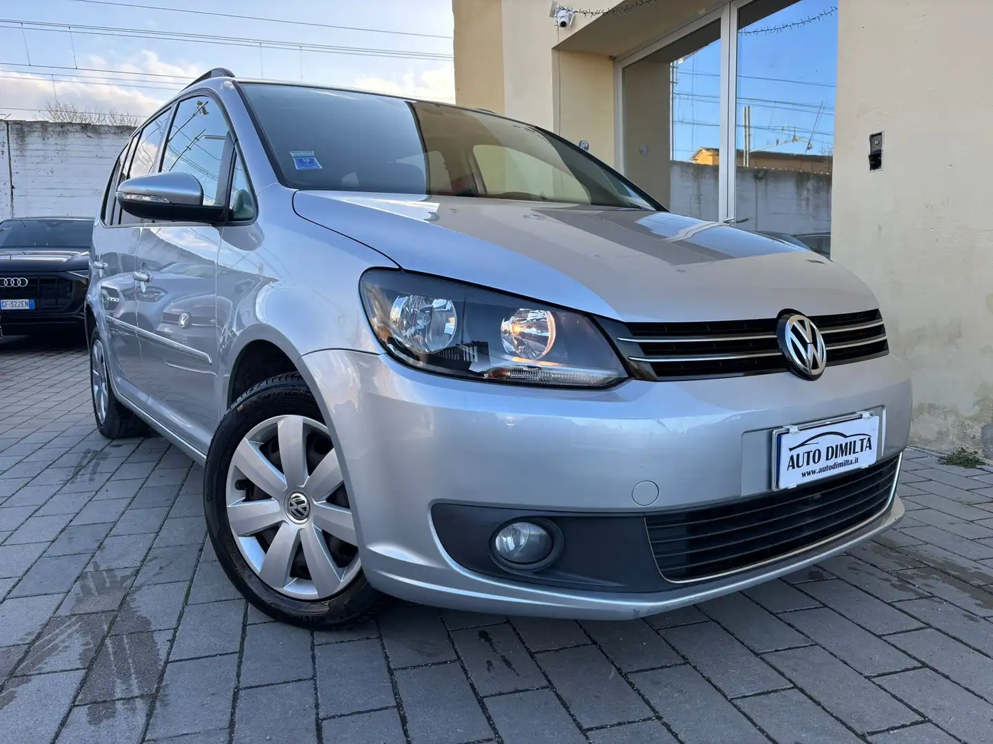 Volkswagen Touran Touran 7 POSTI Argent - 1