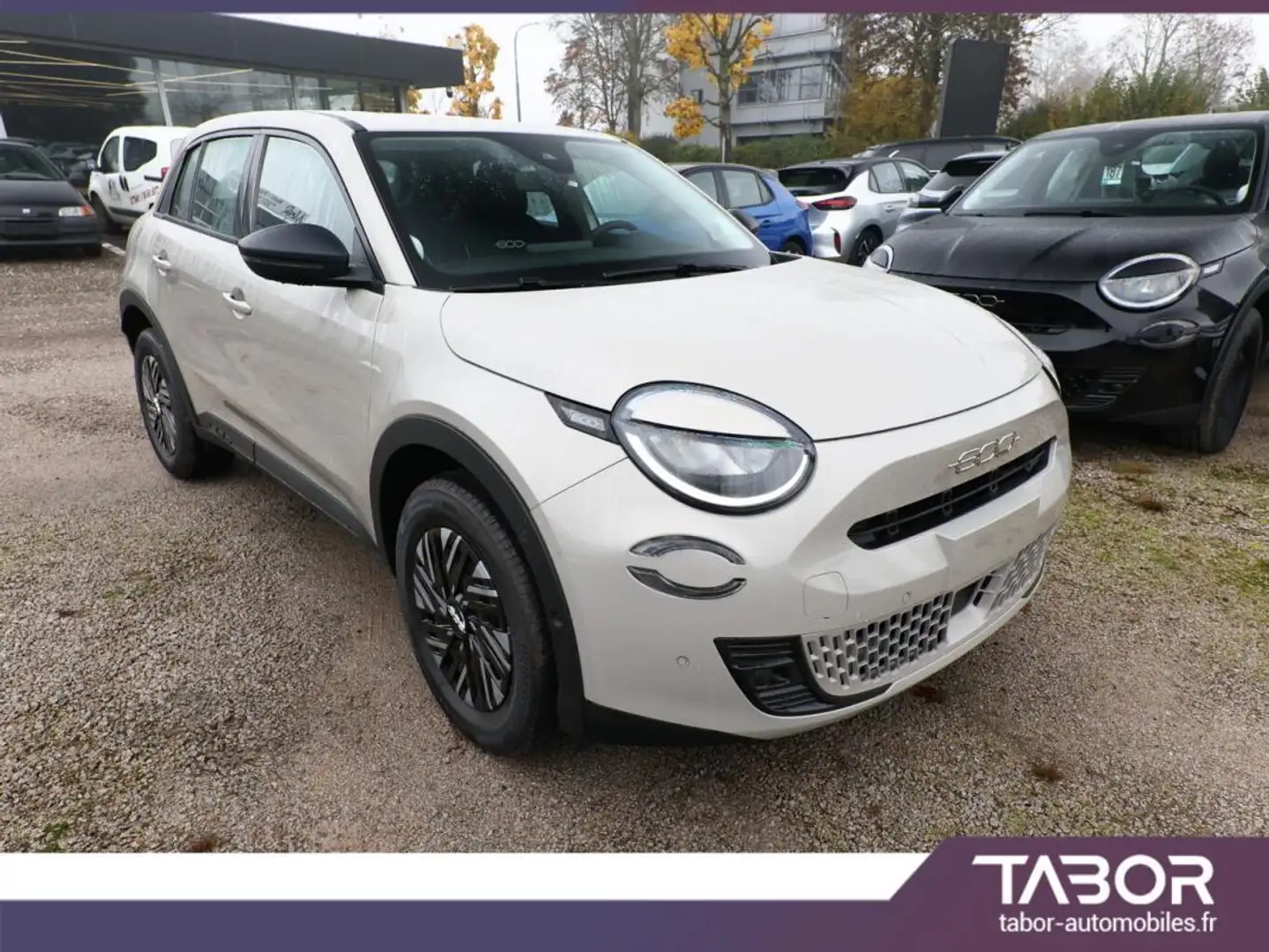 Fiat 600 1.2 Hybrid 145 DCT LED GPS ACC cam Beige - 2