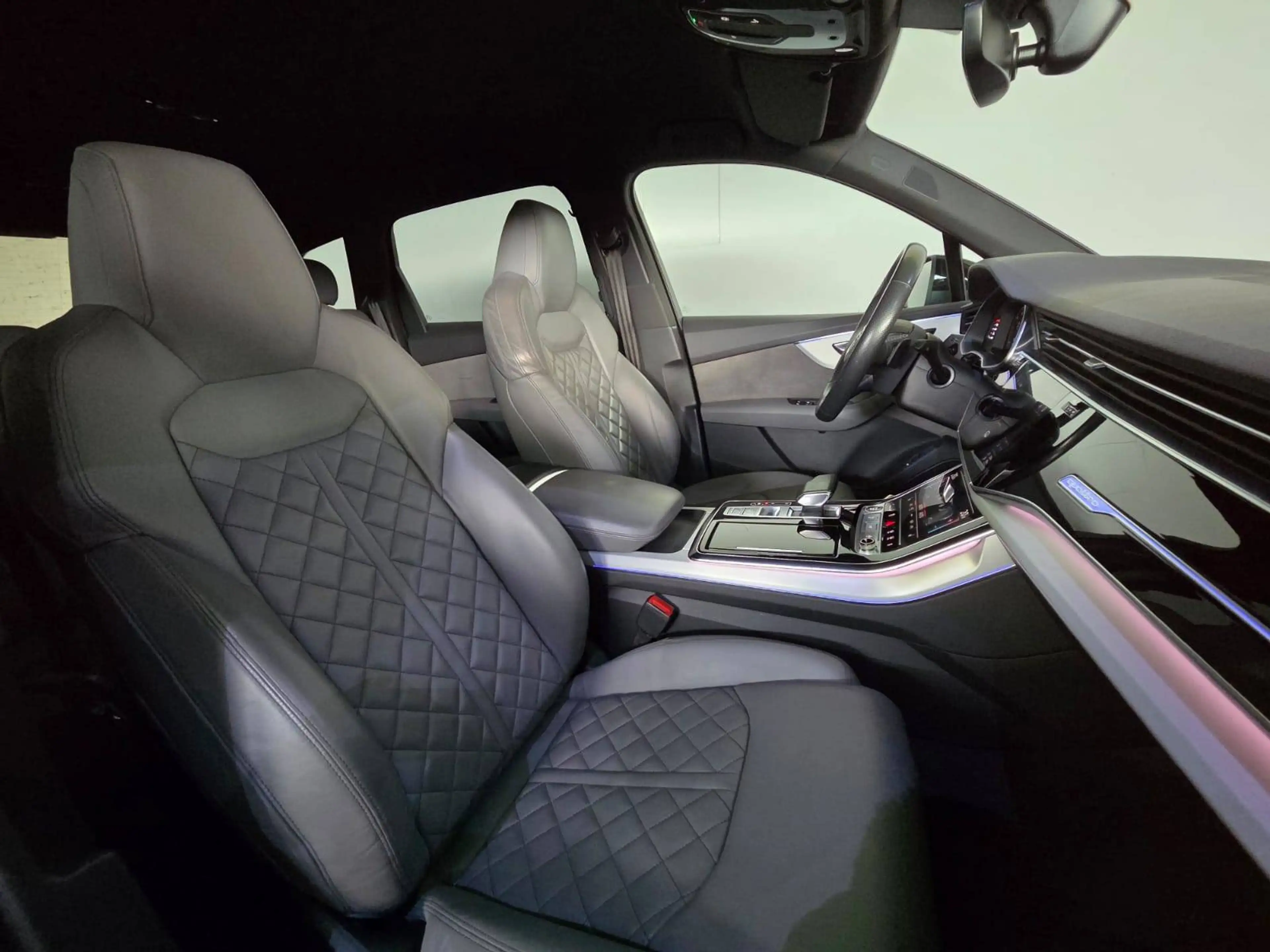 Audi Q7 50 TDI quattro S line 7 Sitzer, ACC, LED, — photo 14