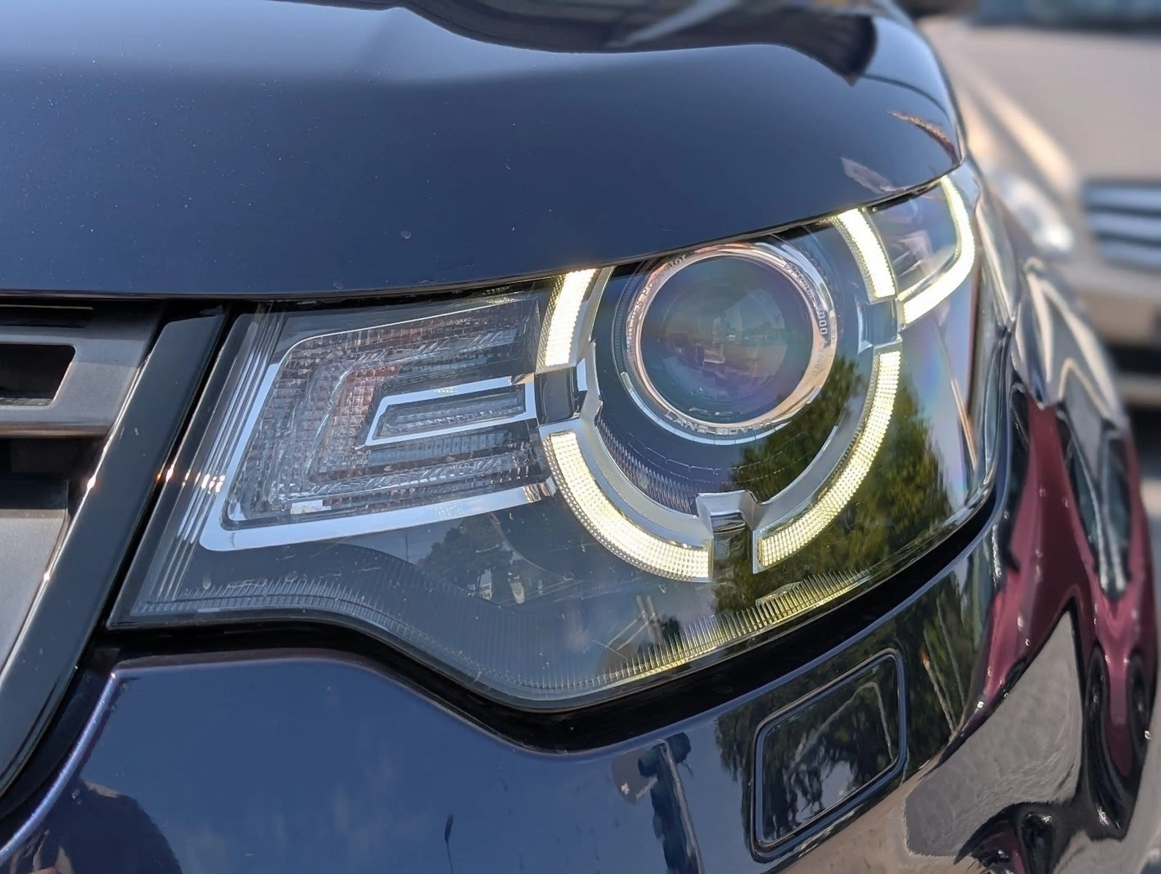 Land Rover Discovery Sport Discovery Sport SE AWD Bi-Xenon LED 9G Automatik — photo 6