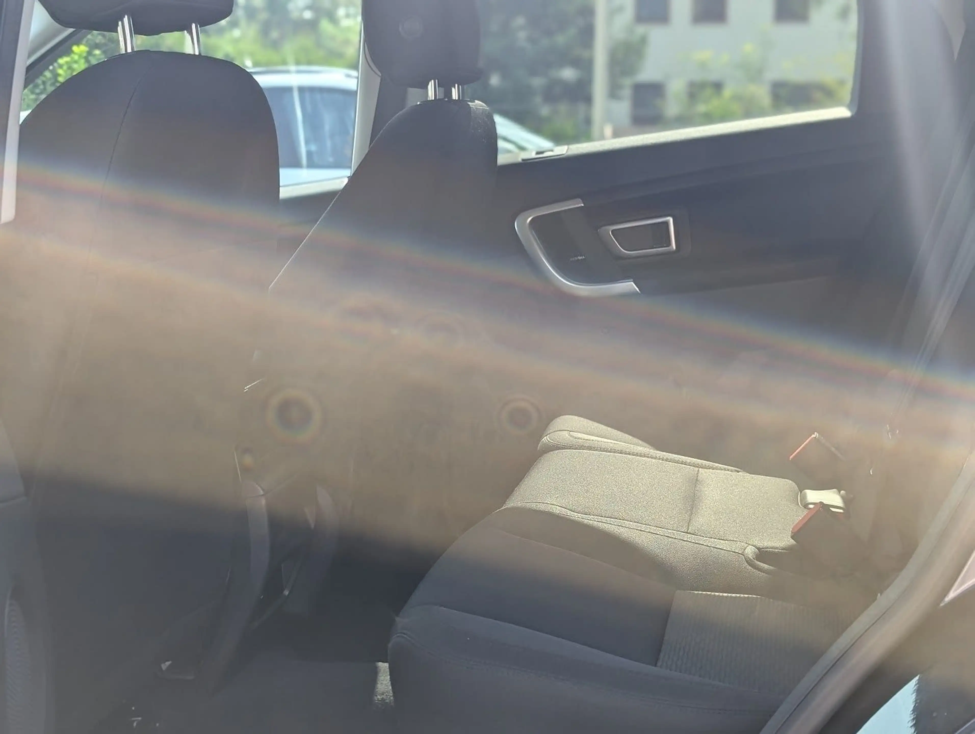 Land Rover Discovery Sport Discovery Sport SE AWD Bi-Xenon LED 9G Automatik — photo 11