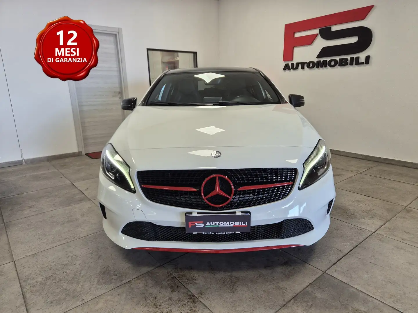 Mercedes-Benz A 200 d Sport auto my16 Weiß - 2