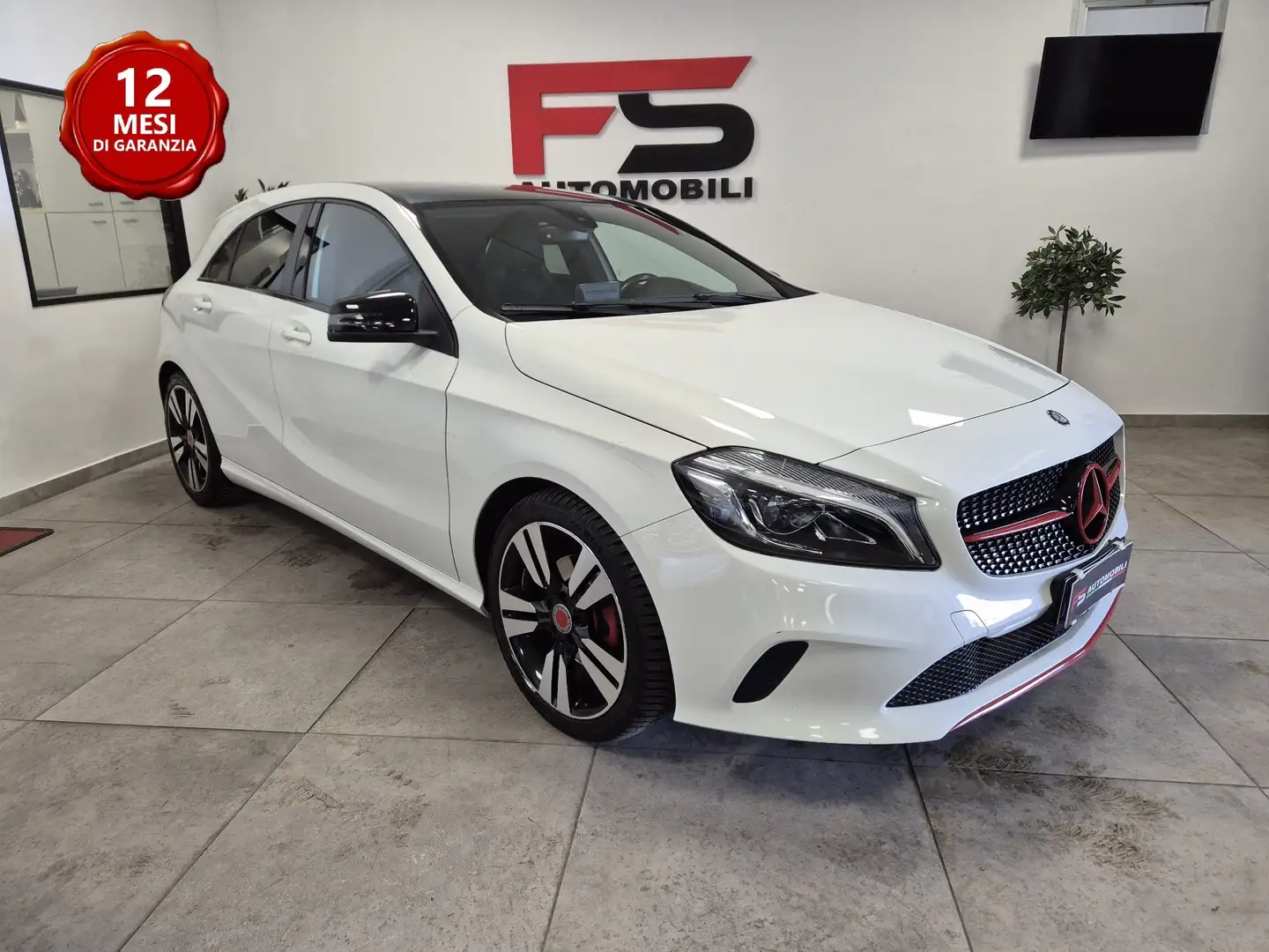 Mercedes-Benz A 200 d Sport auto my16 Weiß - 1