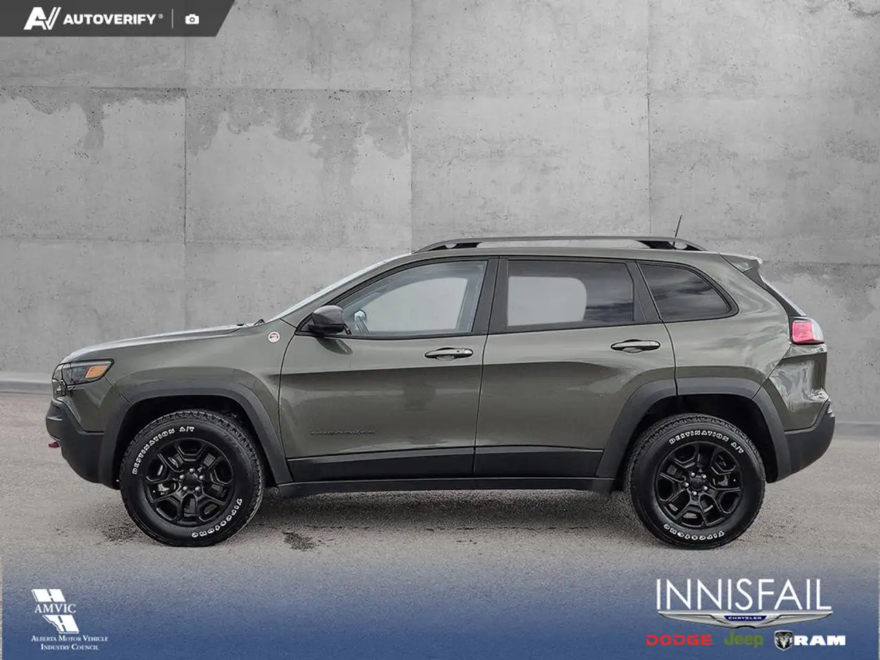 Jeep Cherokee снимка Jeep Cherokee