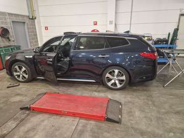 SW PHEV 2.0 GDi Sense