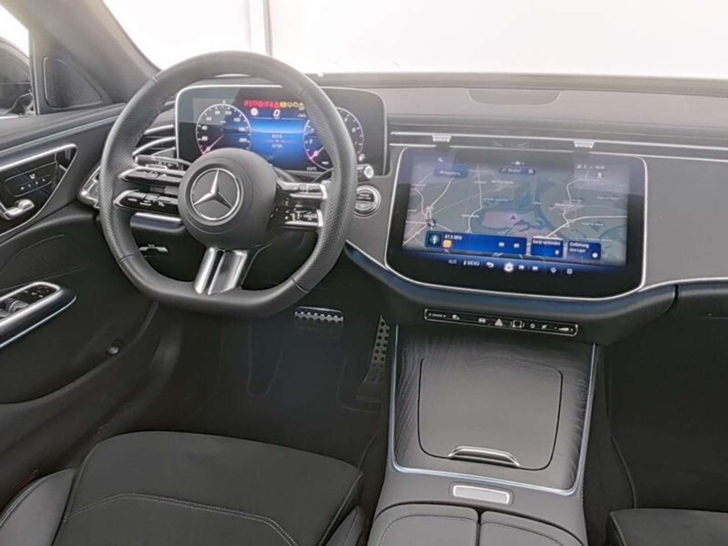 Mercedes Classe E 200 AMG Line - - Joinsteer - #5