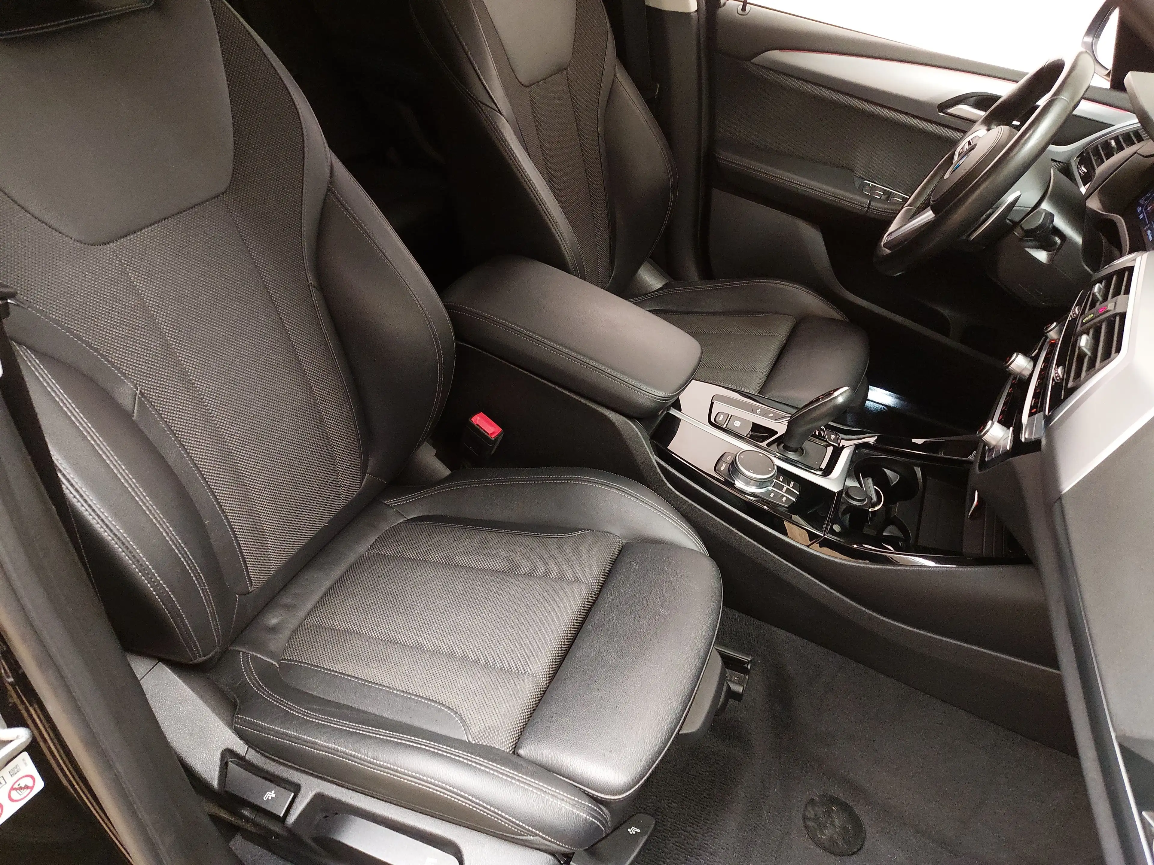 BMW X3 xDrive20d Advantage T-Leder Navi LED LC prof. SPORTSITZE KLIMAAUT RADIO MFL SHZ VC PDC HUD — photo 10