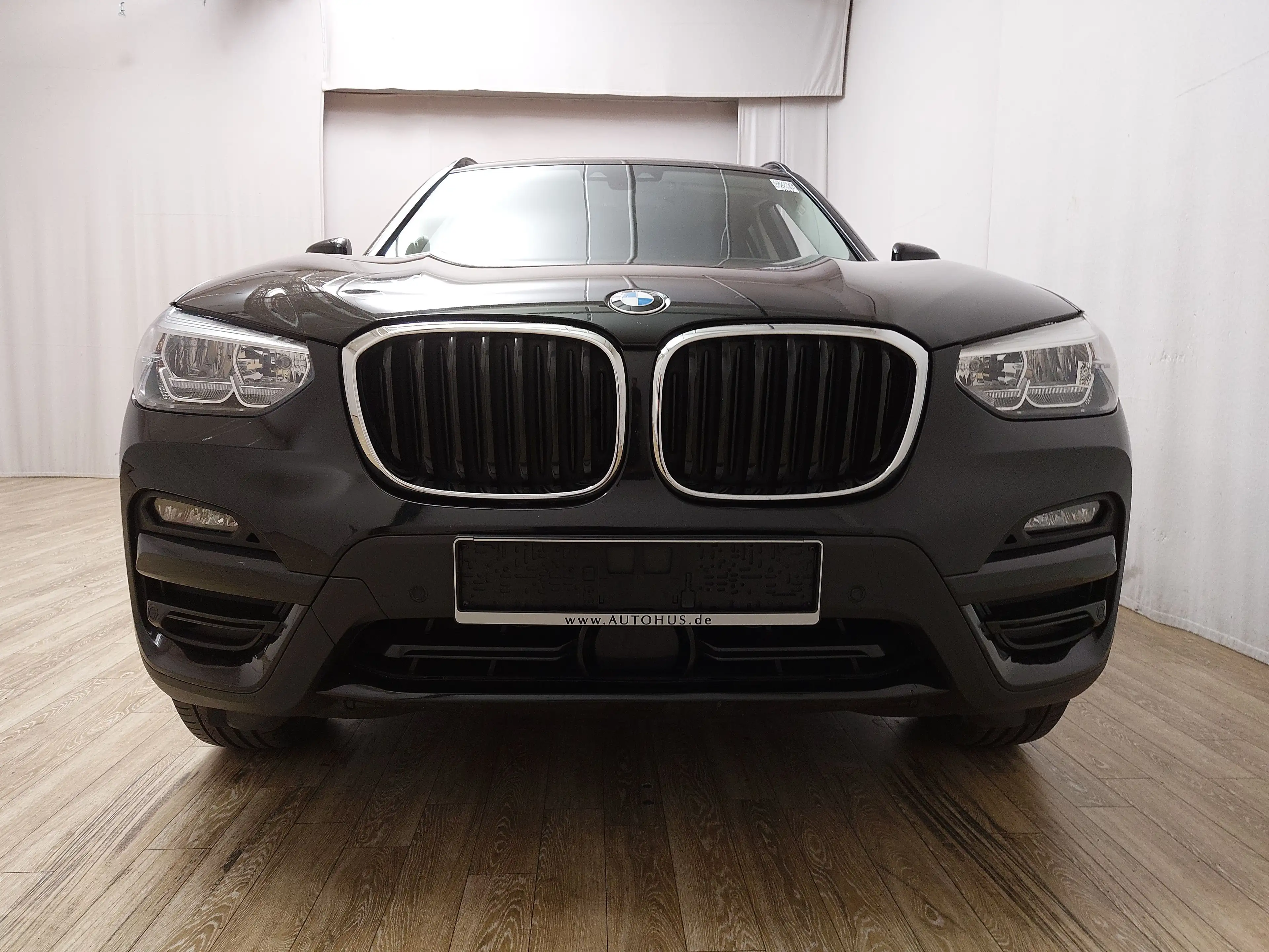 BMW X3 xDrive20d Advantage T-Leder Navi LED LC prof. SPORTSITZE KLIMAAUT RADIO MFL SHZ VC PDC HUD — photo 9