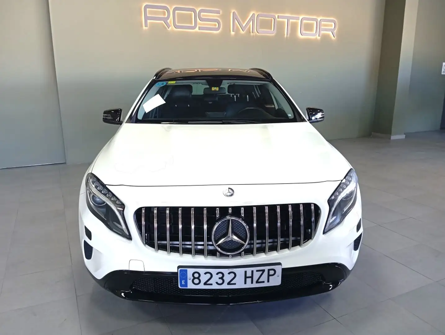 Mercedes-Benz GLA 220 220CDI Urban 4Matic 7G-DCT Blanco - 2