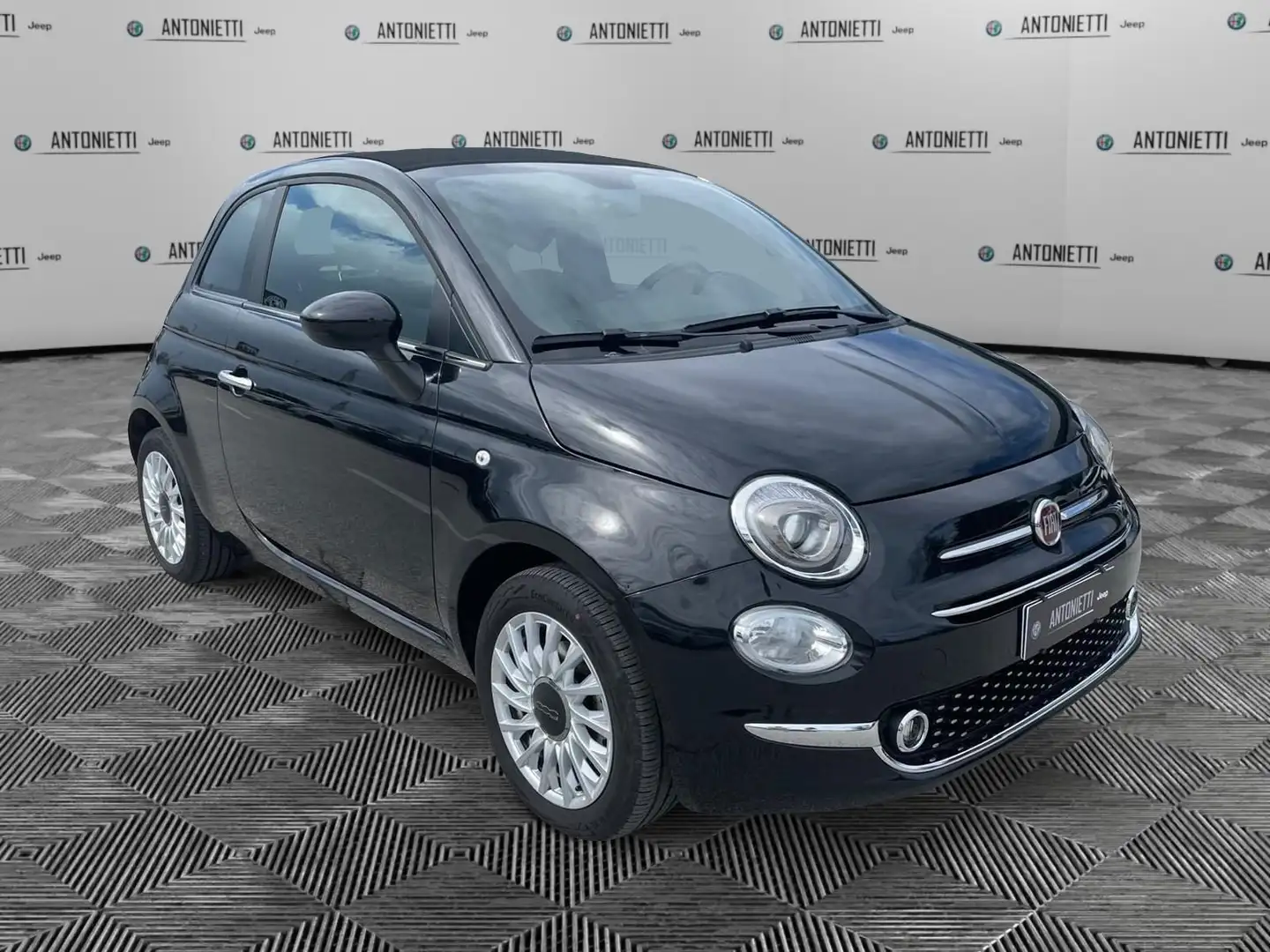 Fiat 500C 1.0 Hybrid Dolcevita Nero - 2