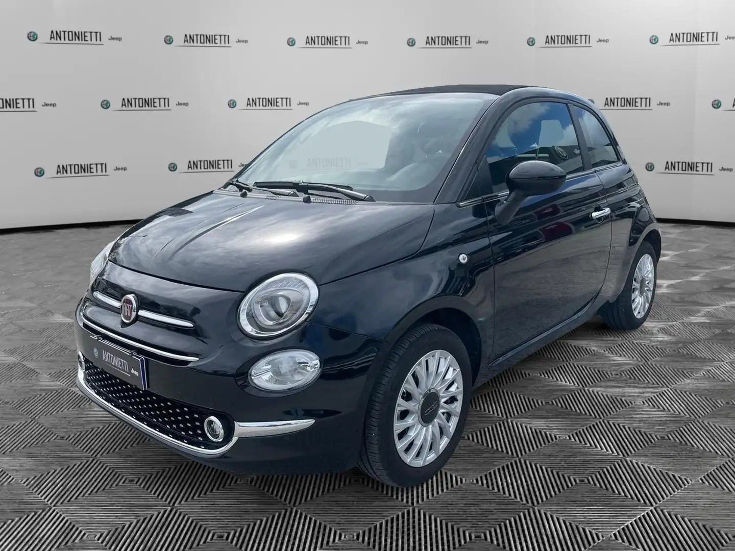 Fiat 500C 1.0 Hybrid Dolcevita Nero - 1