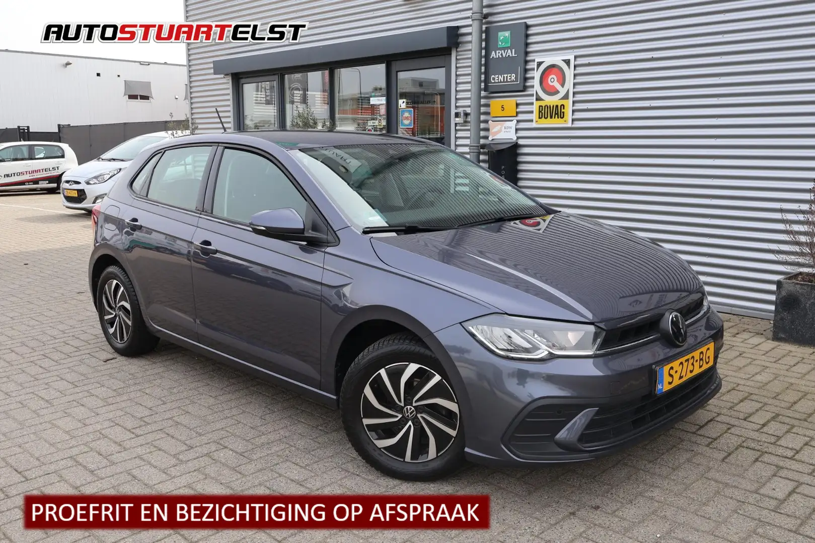 VOLKSWAGEN Polo