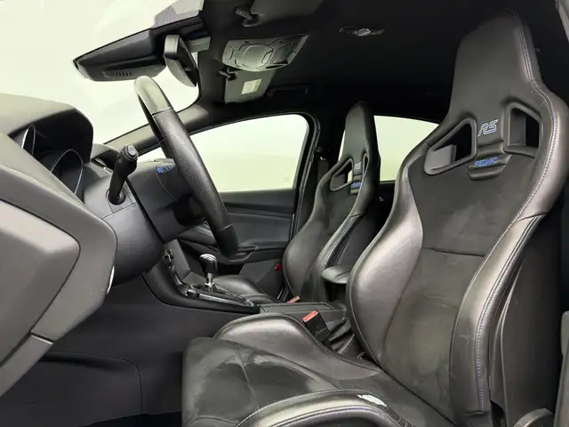 Ford Focus view 8