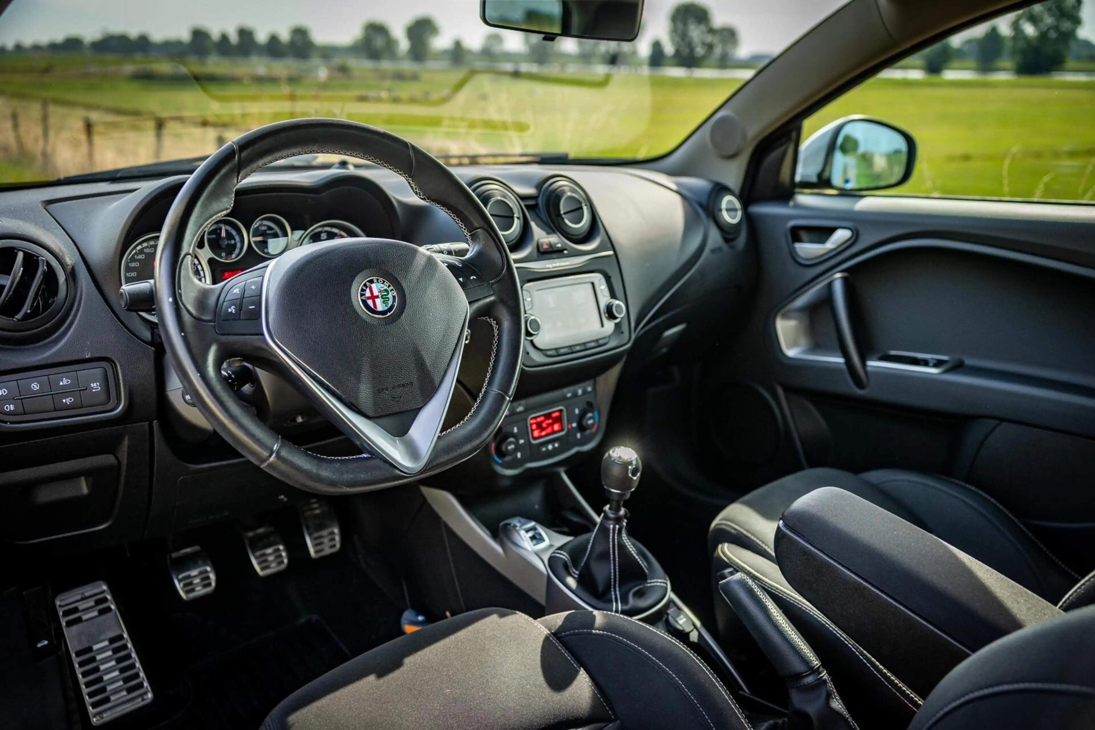 Alfa Romeo MiTo 0.9 TwinAir Exclusive |Nap |Apk 8-27 — photo 12