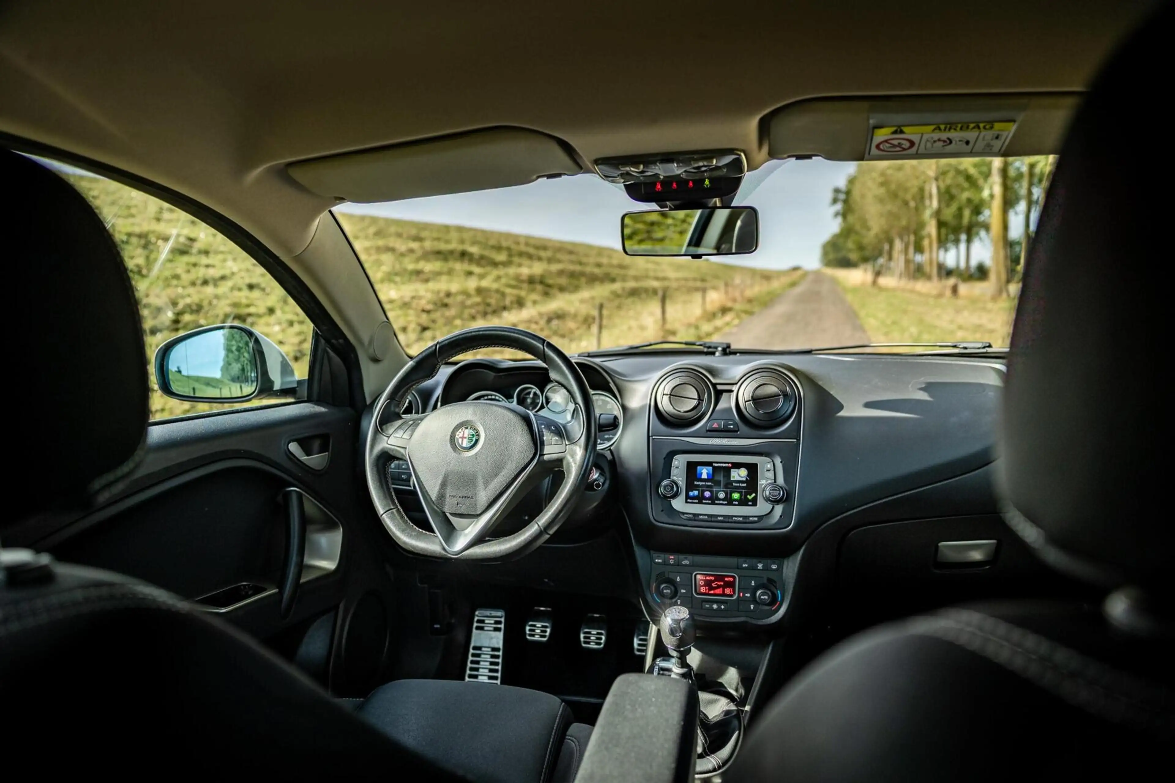 Alfa Romeo MiTo 0.9 TwinAir Exclusive |Nap |Apk 8-27 — photo 23