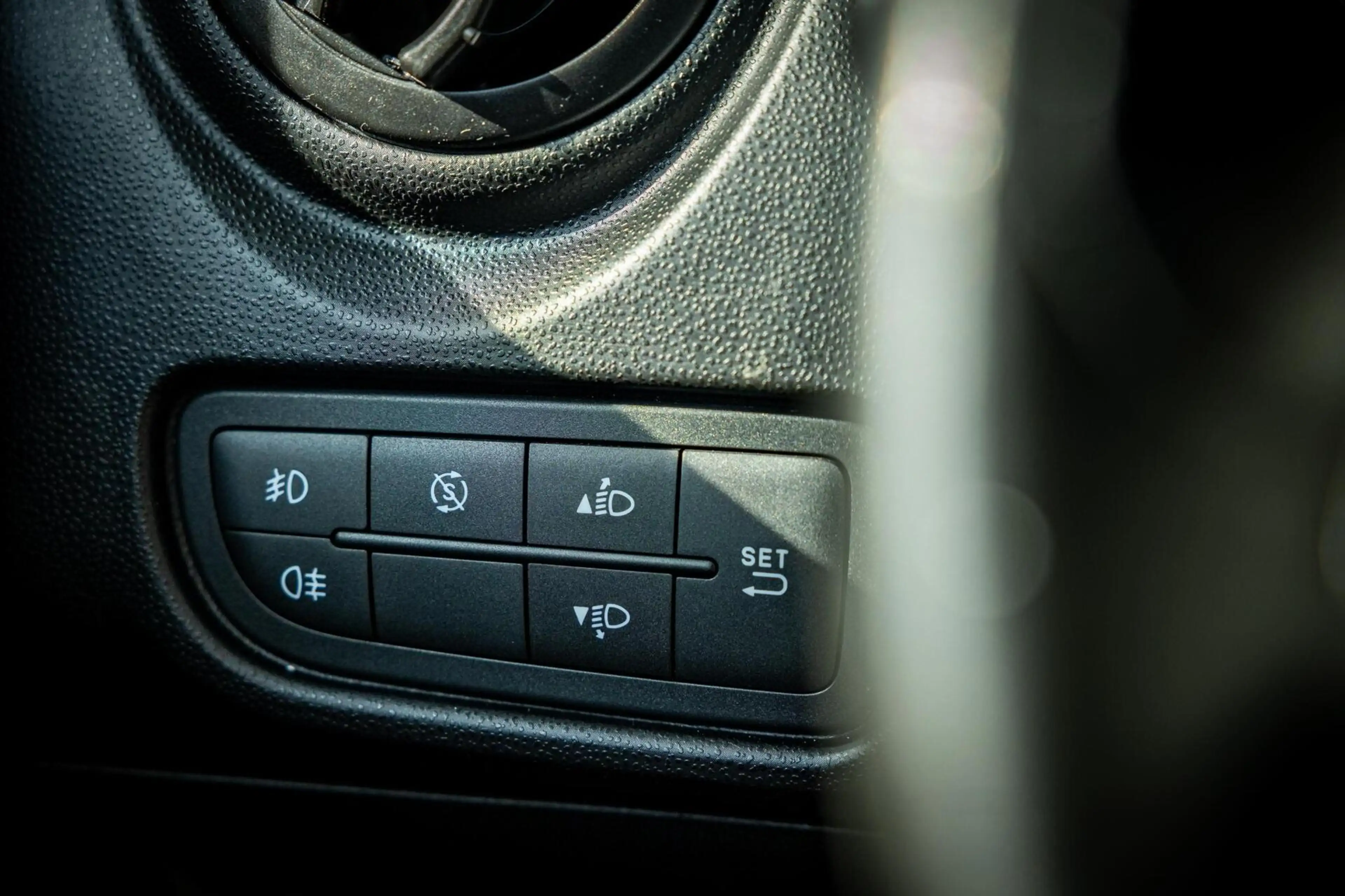 Alfa Romeo MiTo 0.9 TwinAir Exclusive |Nap |Apk 8-27 — photo 31