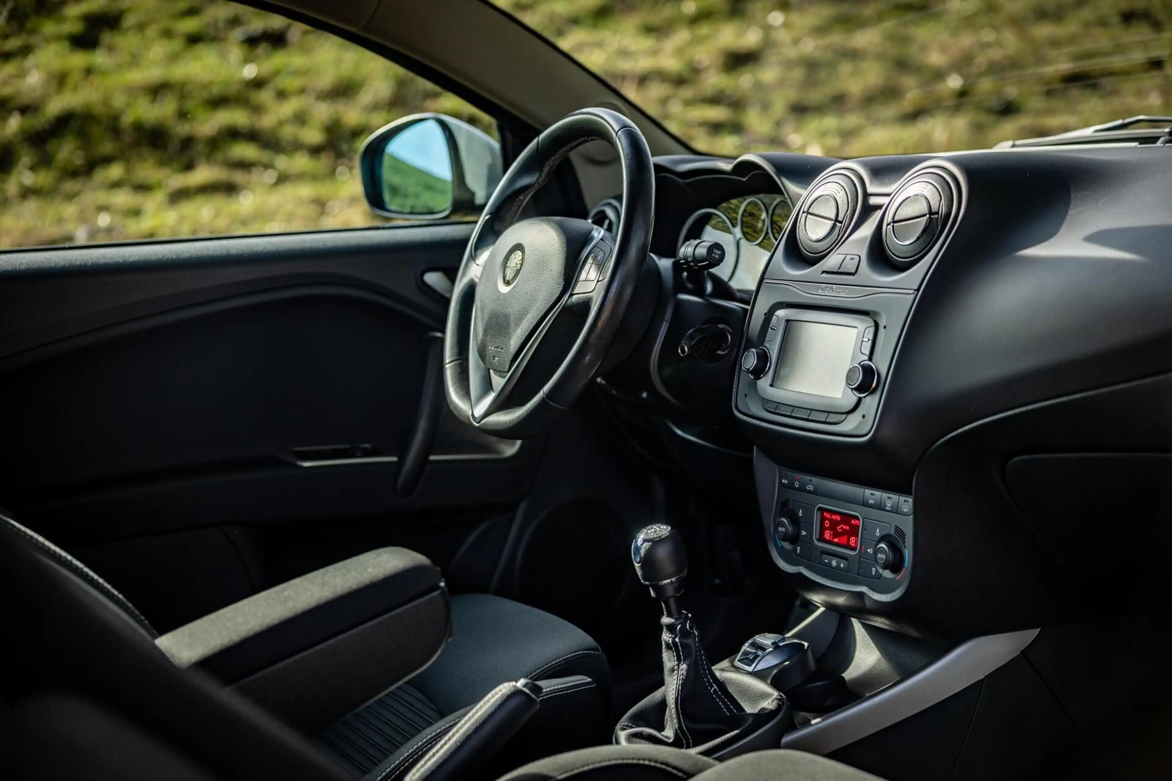 Alfa Romeo MiTo 0.9 TwinAir Exclusive |Nap |Apk 8-27 — photo 7