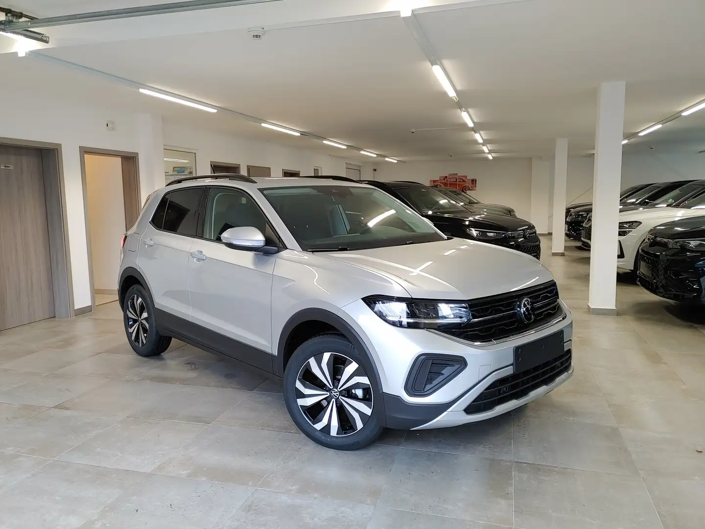Volkswagen T-Cross 1.0 TSI Life AppCon/ACC/Kamera/Lane-SideAssist Silber - 2